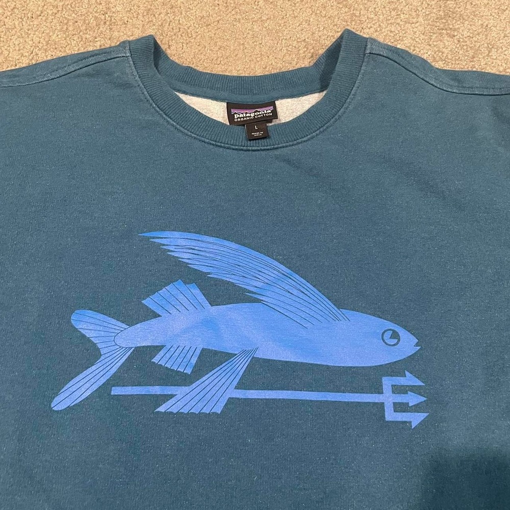 Patagonia flying fish crewneck sweatshirt hiking gear - men's large